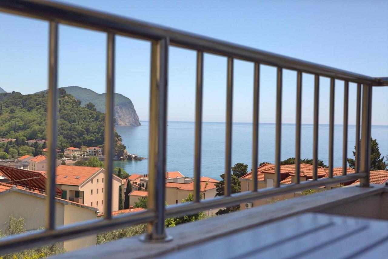 Medin Apartments Bluvista Petrovac Exterior foto