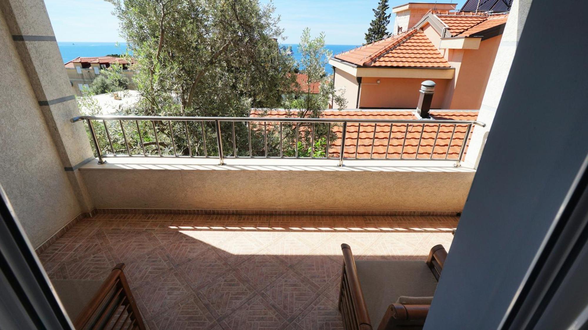 Medin Apartments Bluvista Petrovac Exterior foto